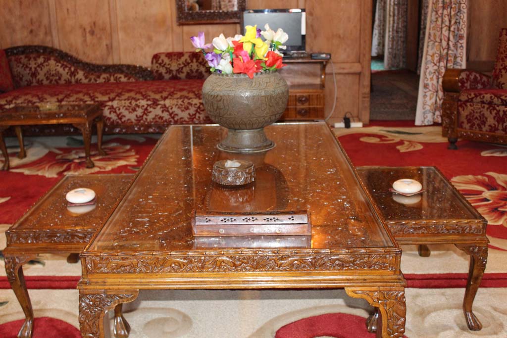 Chinar Houseboat 2.jpg