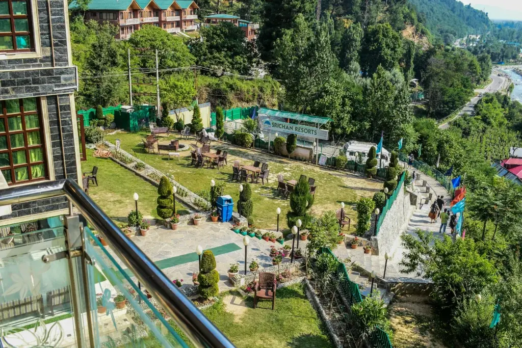 FmPhotosSrichanResortPahalgam-20-1024x683.webp