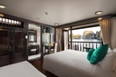 Alisa Premier Cruise Halong Bay 2.jpg