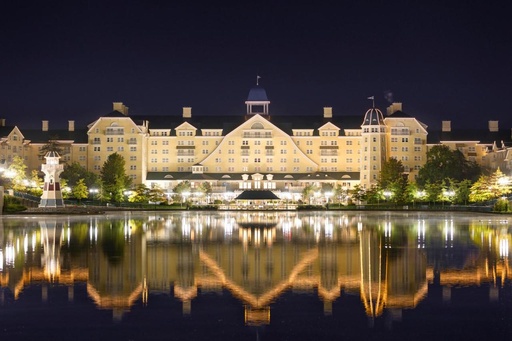 Disney New Port Bay Club