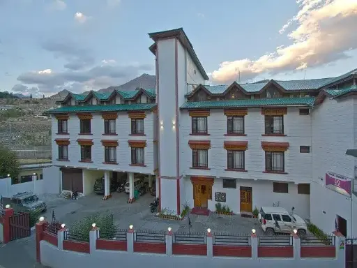 Zozila Residency, Kargil